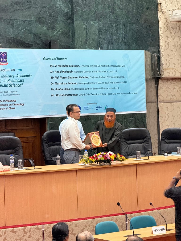 Dr. Ahsan Habib Addresses Symposium at Dhaka University 2